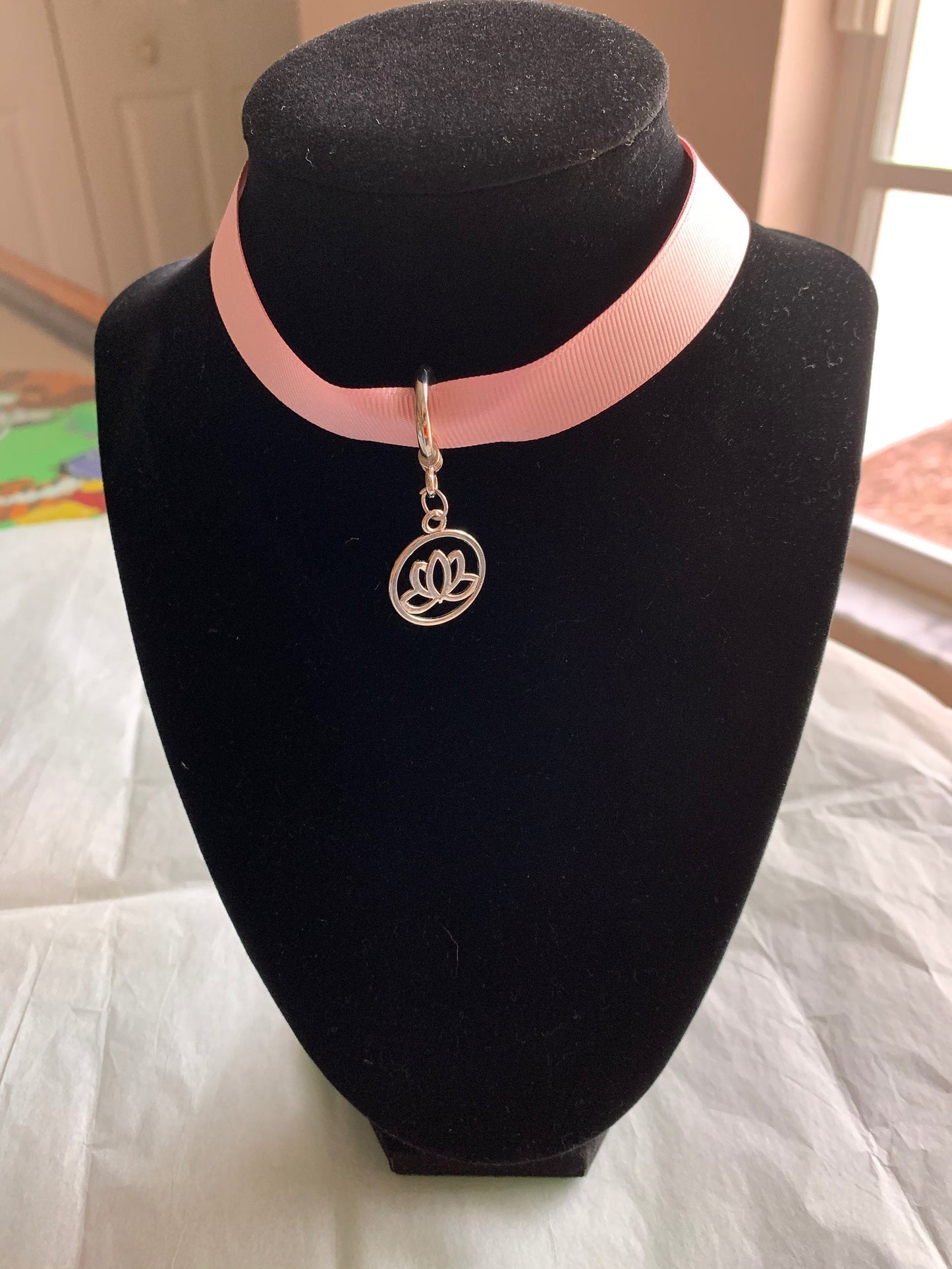 Women’s Lotus Blossom Choker Necklace