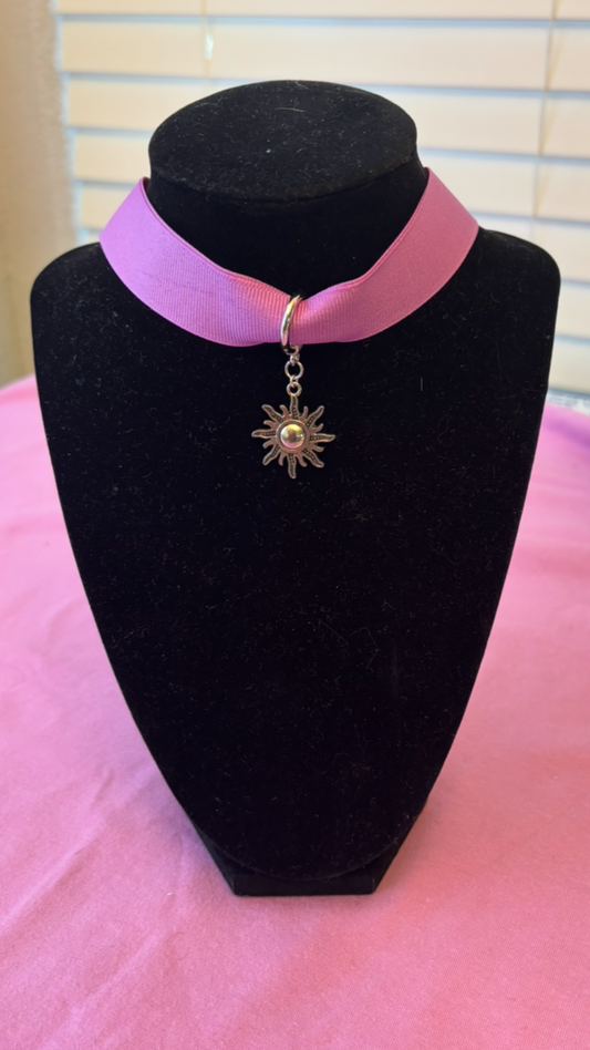 Women’s Lost Princess Choker Necklace
