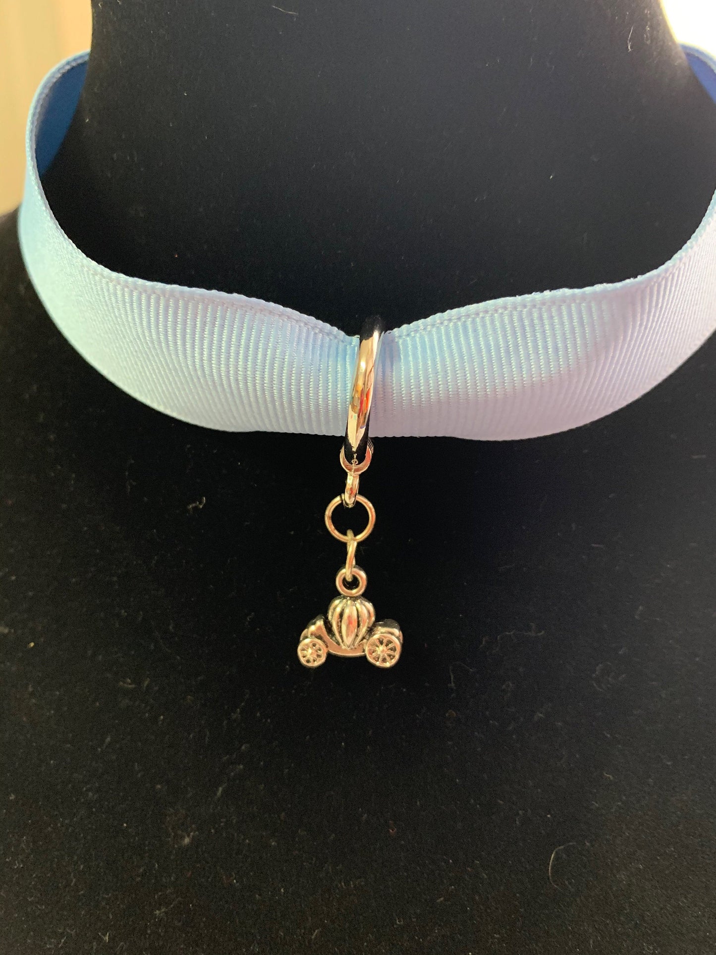 Women's Midnight Choker Necklace