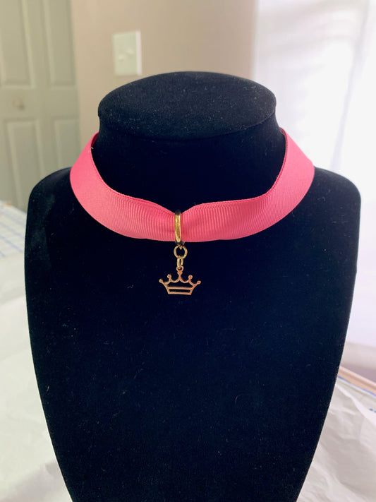 Women's Sleeping Princess Choker Necklace